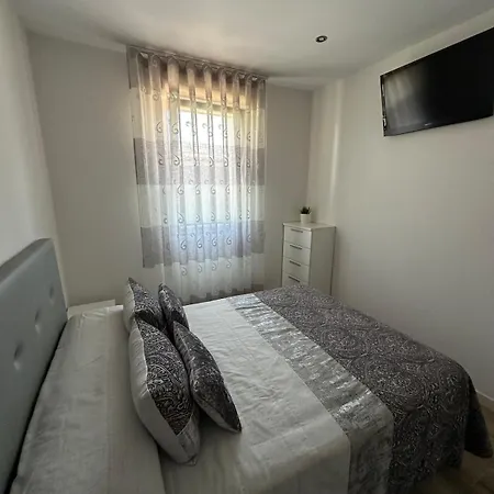 Doce Holiday home Pontecesures